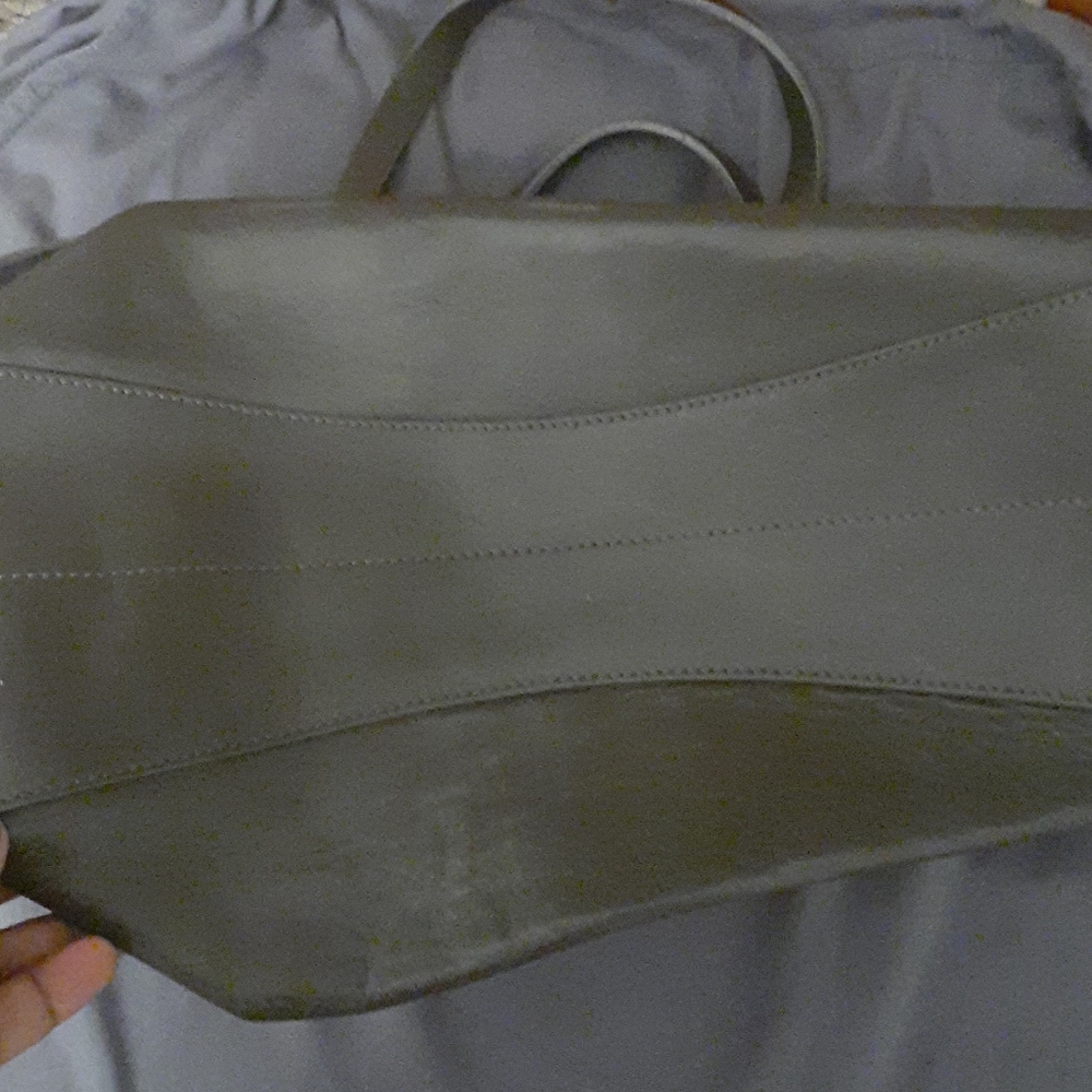 Lia Numa Handbag View 3